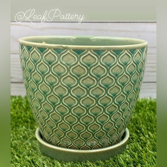 Coral Aqua/Green Ceramic Planter Pot with Saucer Attached - Picture 4 of 8